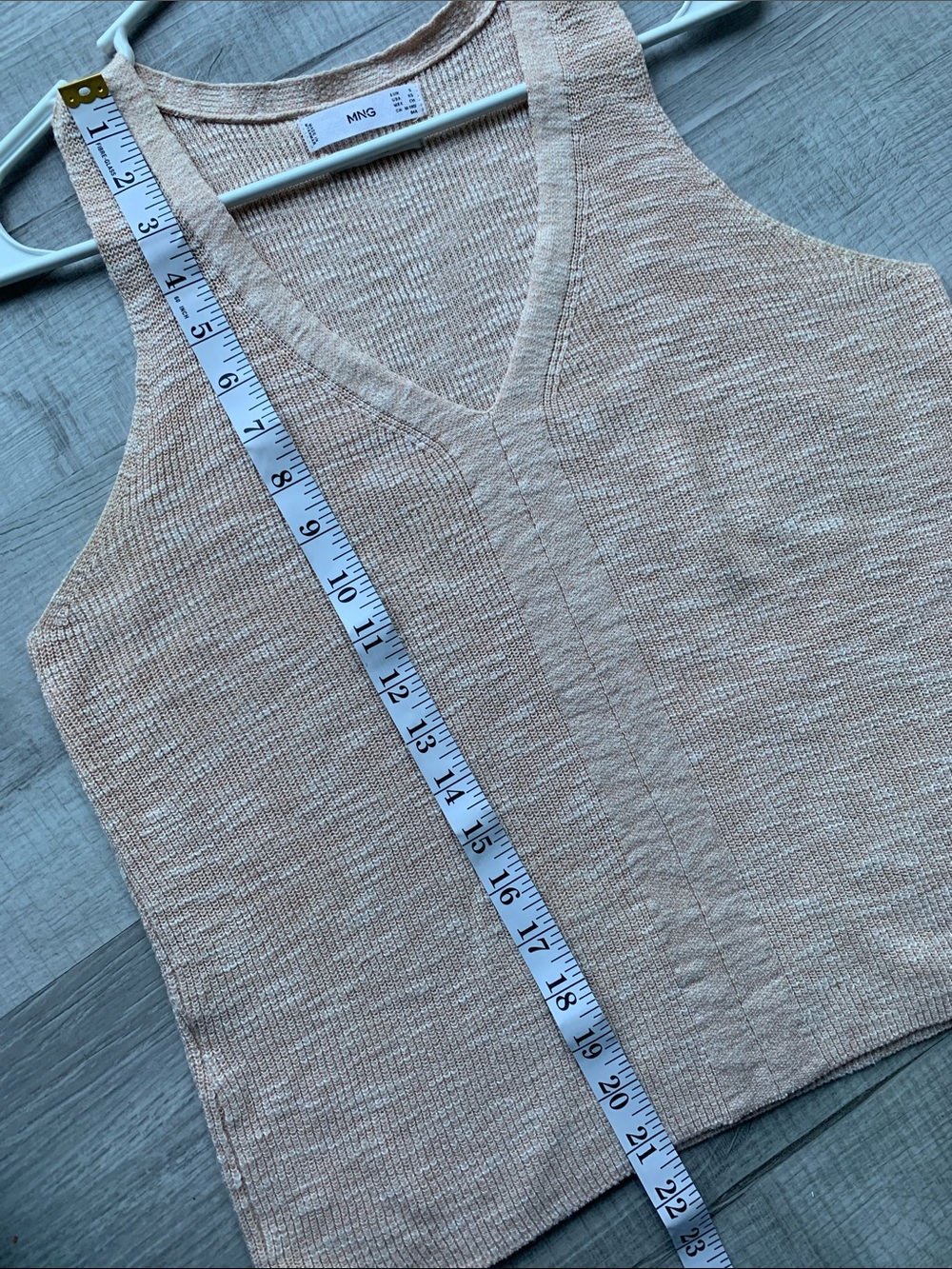 Mango Heathered Blush V-Neck Knit Tank, Size XS. - Picture 7 of 12